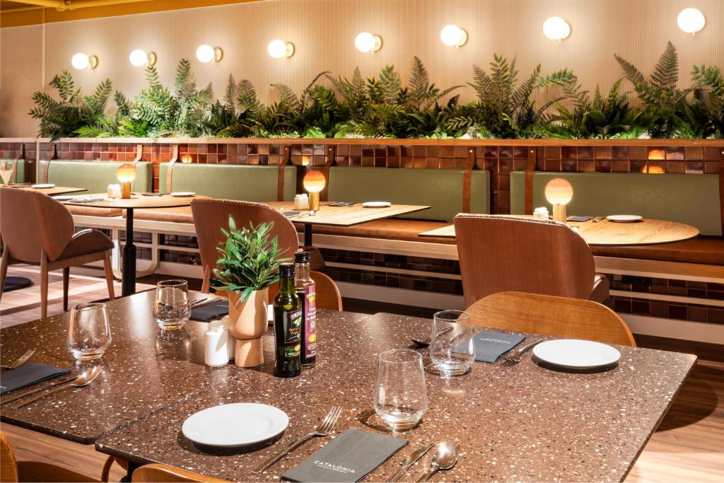 فندق "أوتيل دو ليون" - بروكسل، بلجيكا - صورة مصغرة 3